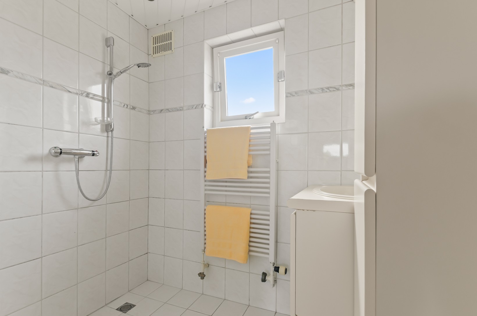 Tussenwoning te koop: Margrietlaan 13, Hoevelaken
