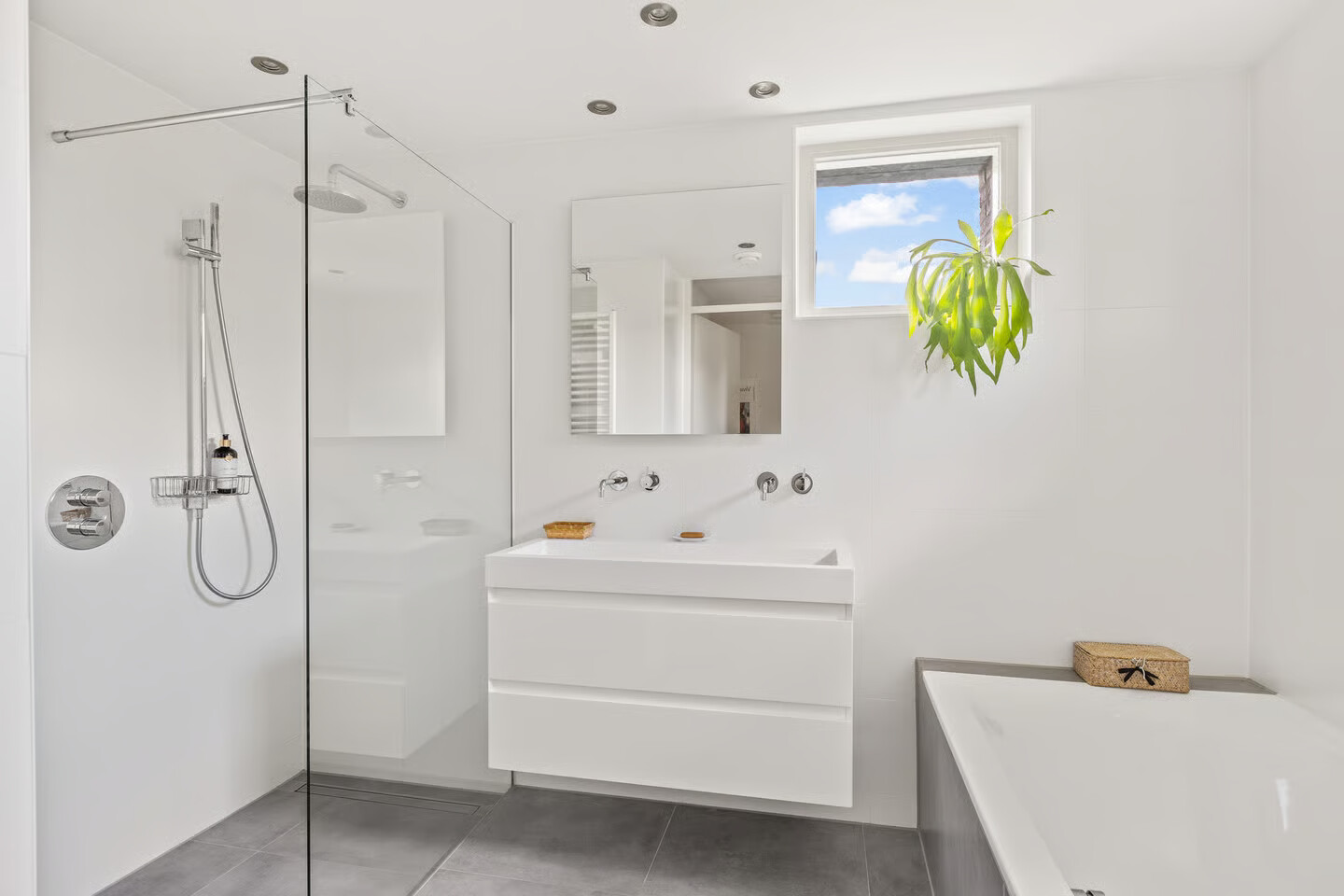 Vrijstaande woning te koop: Dr. F.W. Klaarenbeeksingel 71, Hoevelaken