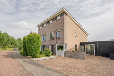 Evert van der Veerlaan 15