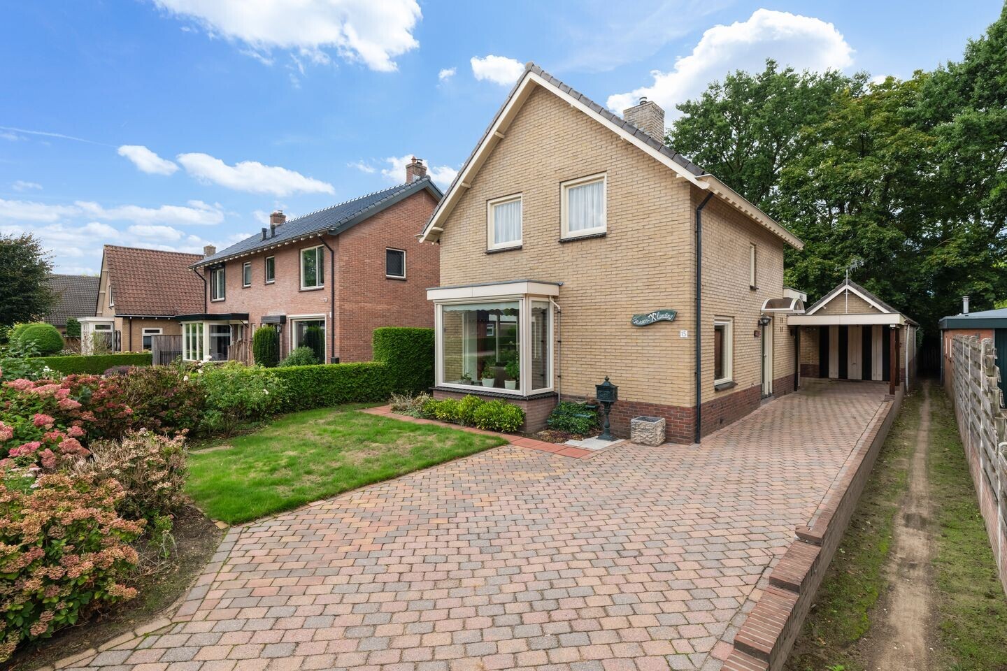 Vrijstaande woning te koop: Torenlaan 15, Putten
