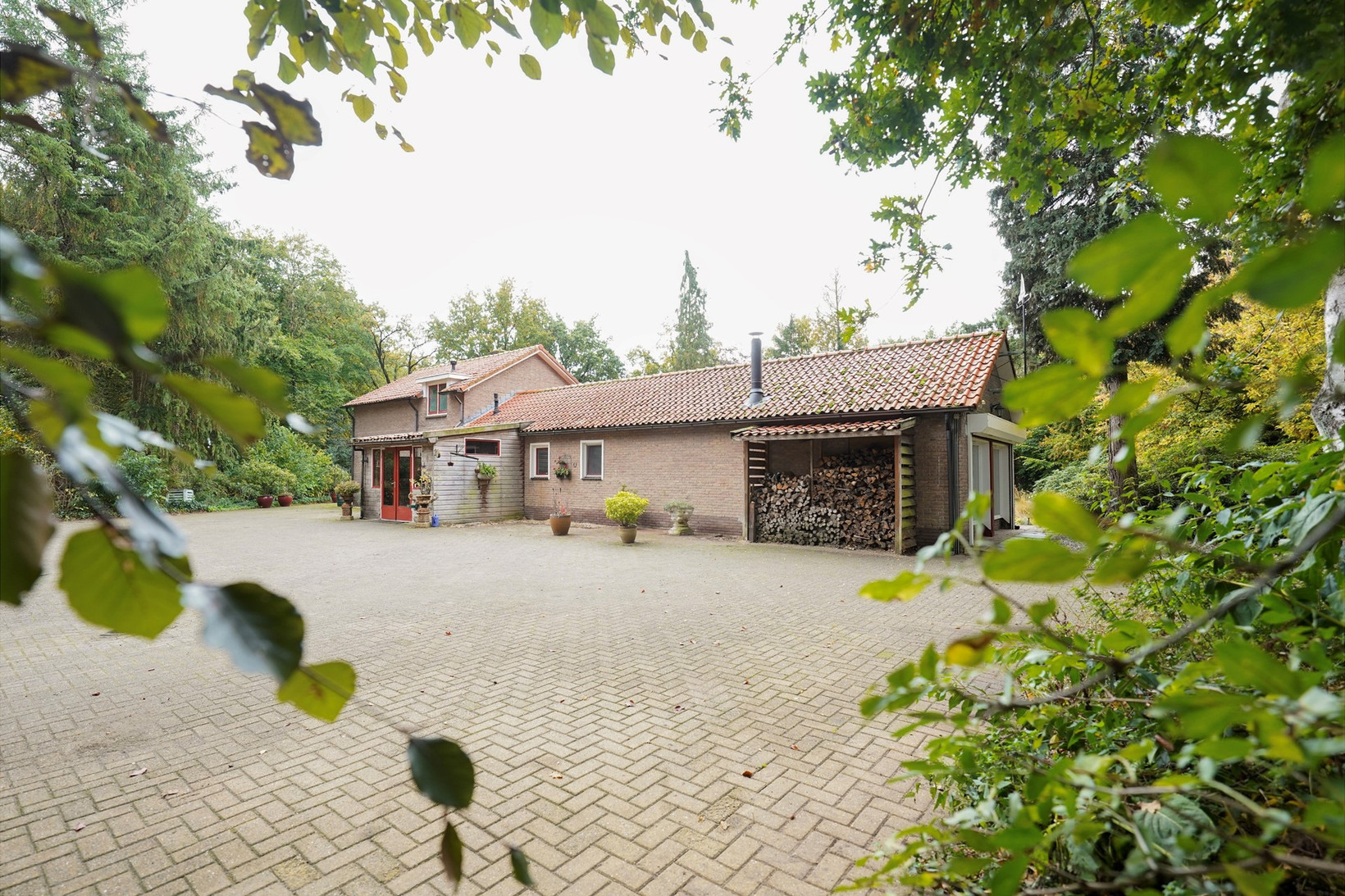 Vrijstaande woning te koop: Domeinenweg 4, Putten