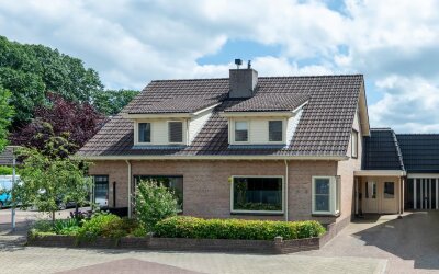 Doornenburg 6