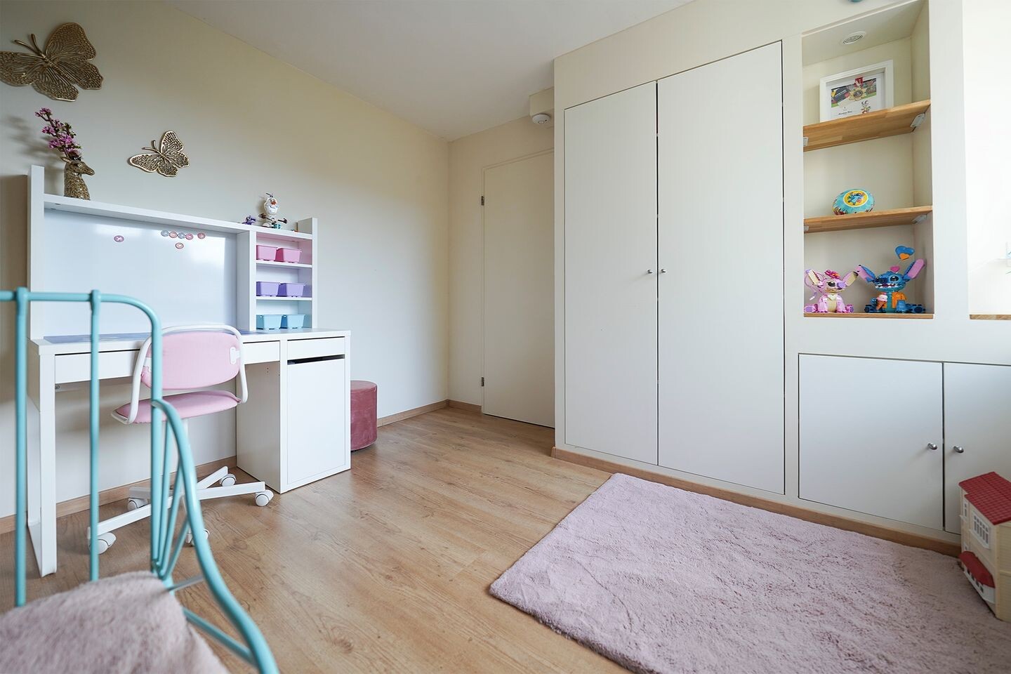 Tussenwoning te koop: Van Essenstraat 6, Putten