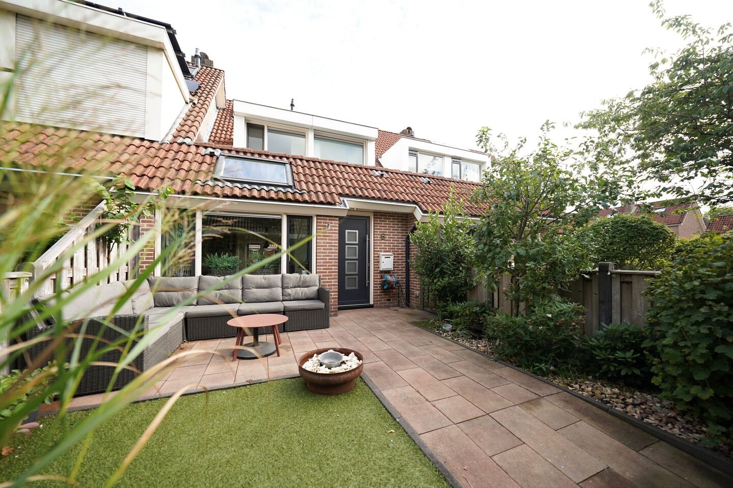 Tussenwoning te koop: Van Essenstraat 6, Putten