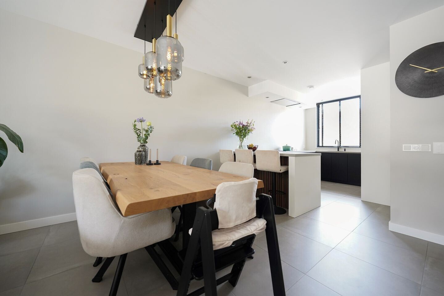 Tussenwoning te koop: Rie Staalstraat 28, Putten