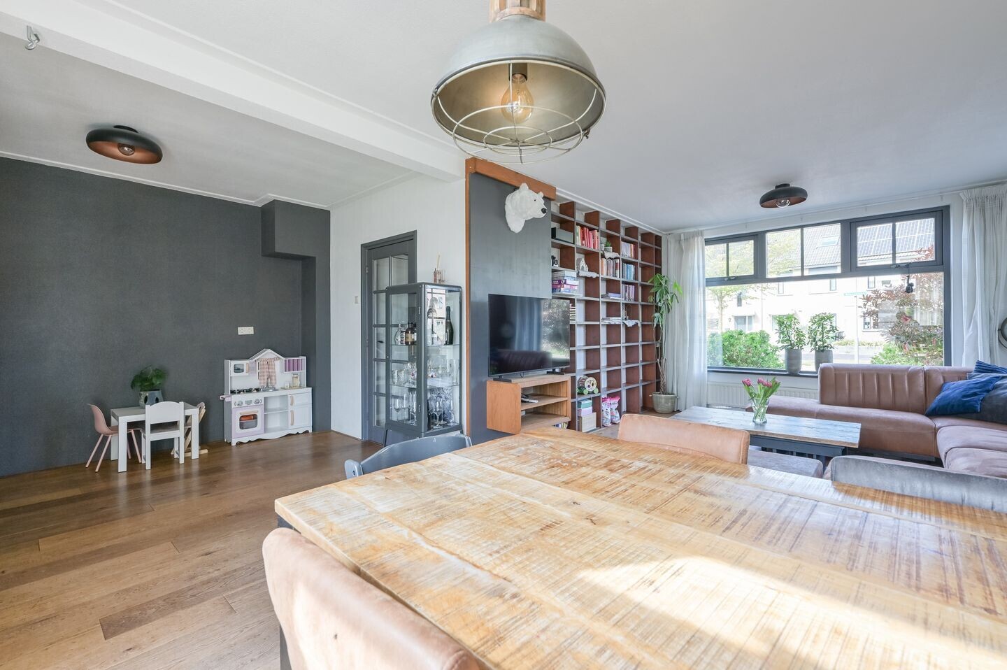 Tussenwoning te koop: Beukenlaan 1, Garderen