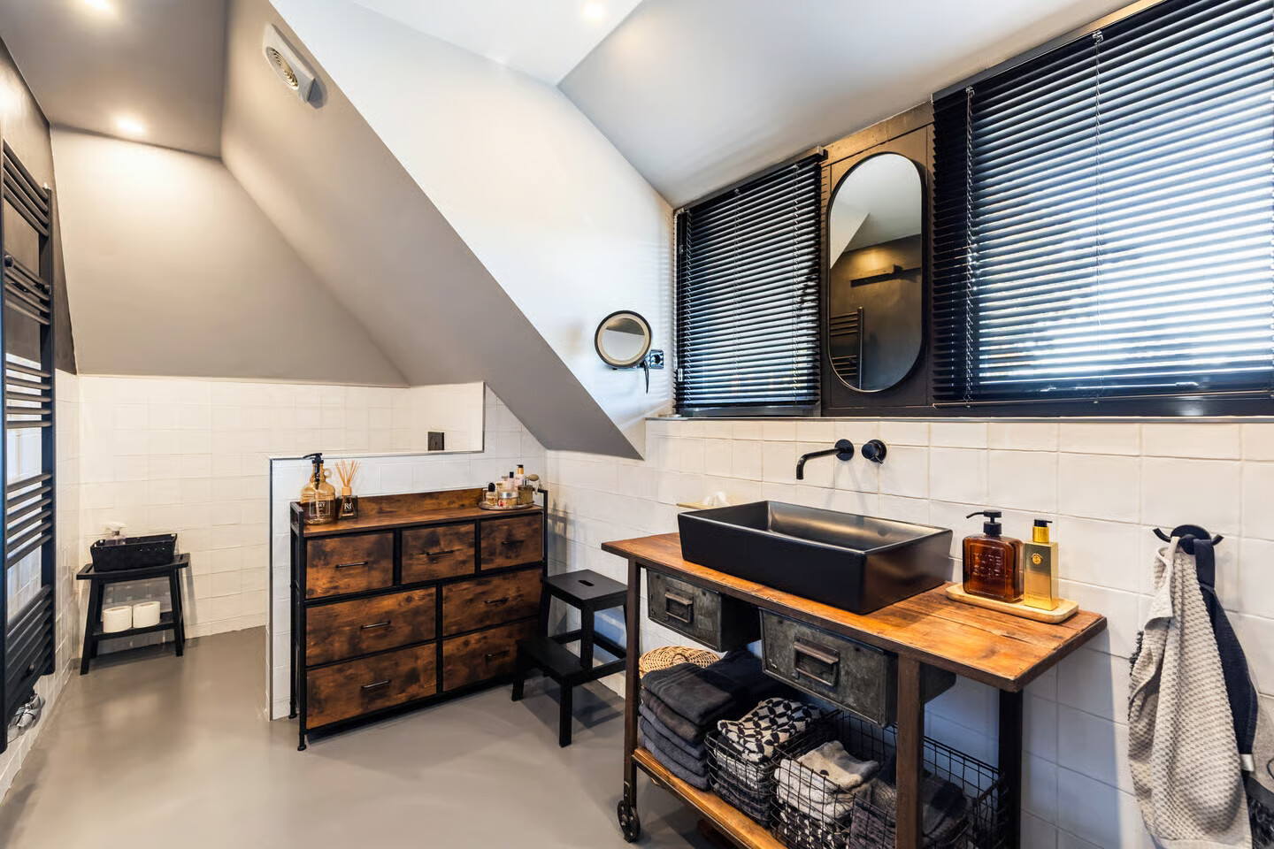 Twee-onder-één-kap te koop: Mazenhofstraat 9, Garderen