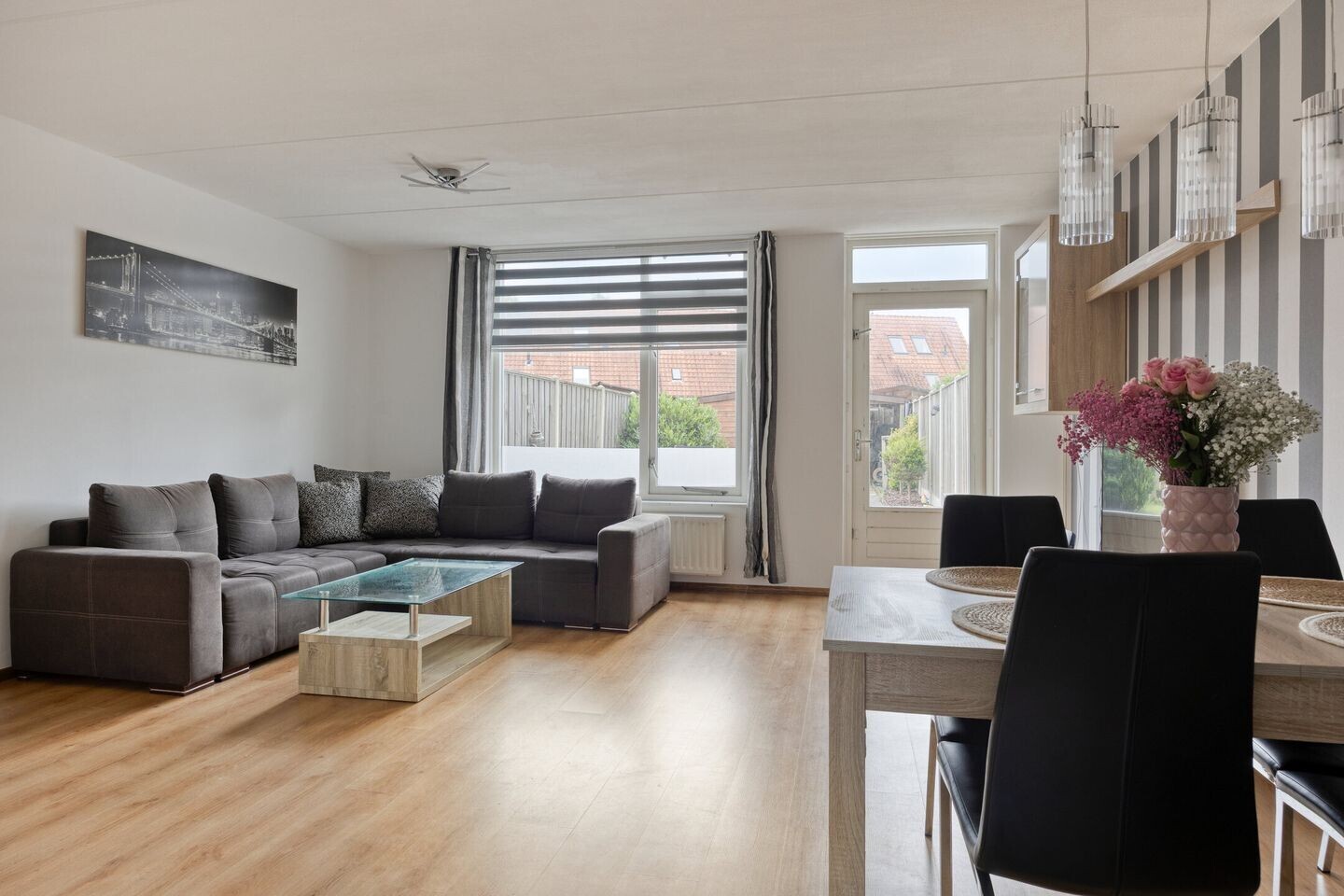 Tussenwoning te koop: Coulisse 50, Zeewolde