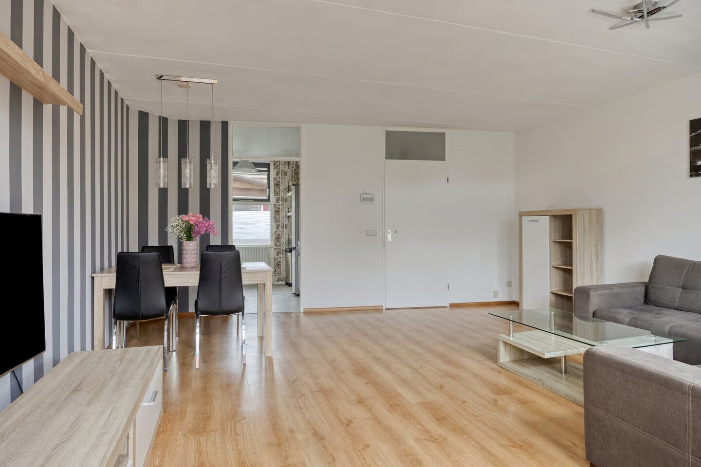 Tussenwoning te koop: Coulisse 50, Zeewolde