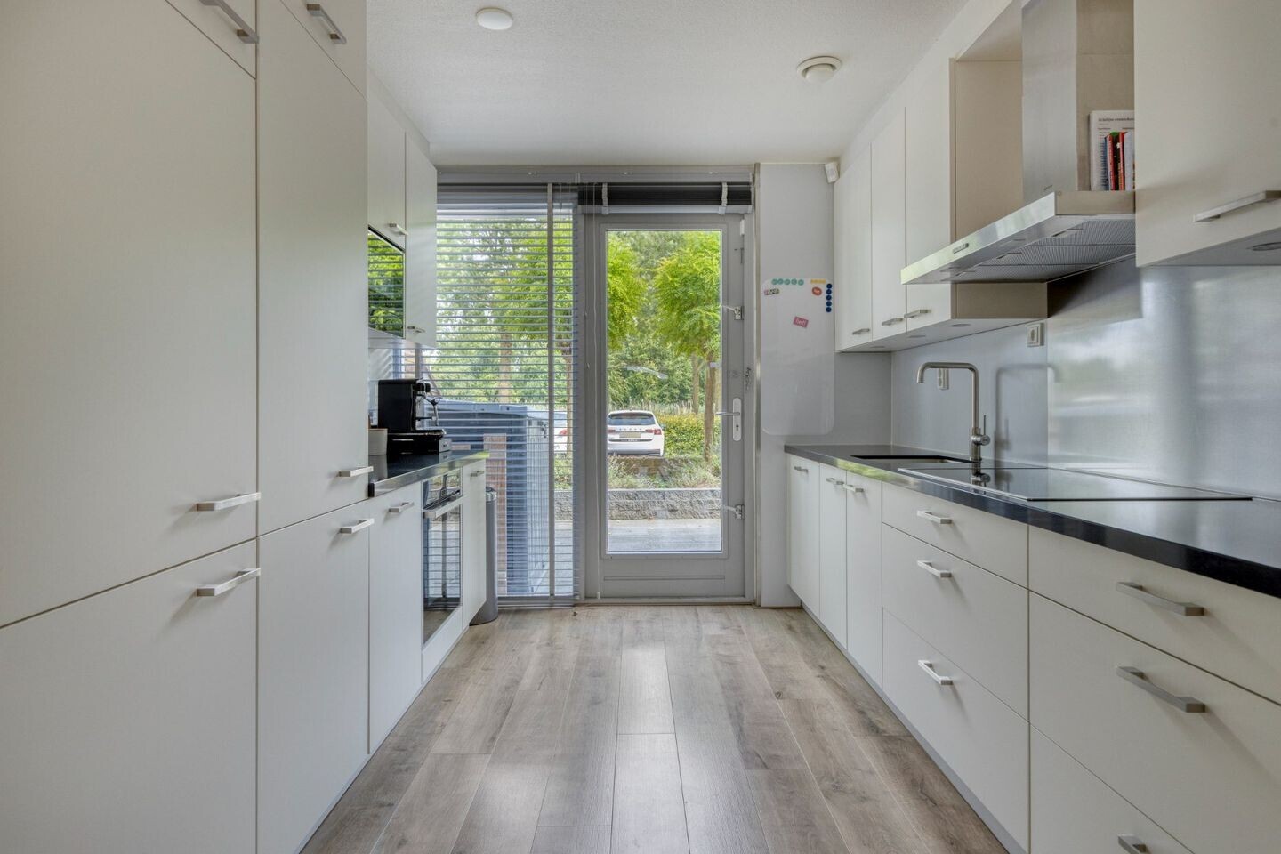 Tussenwoning te koop: Koolzaadlaan 93, Zeewolde
