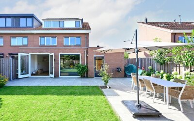 Bonte Specht 12