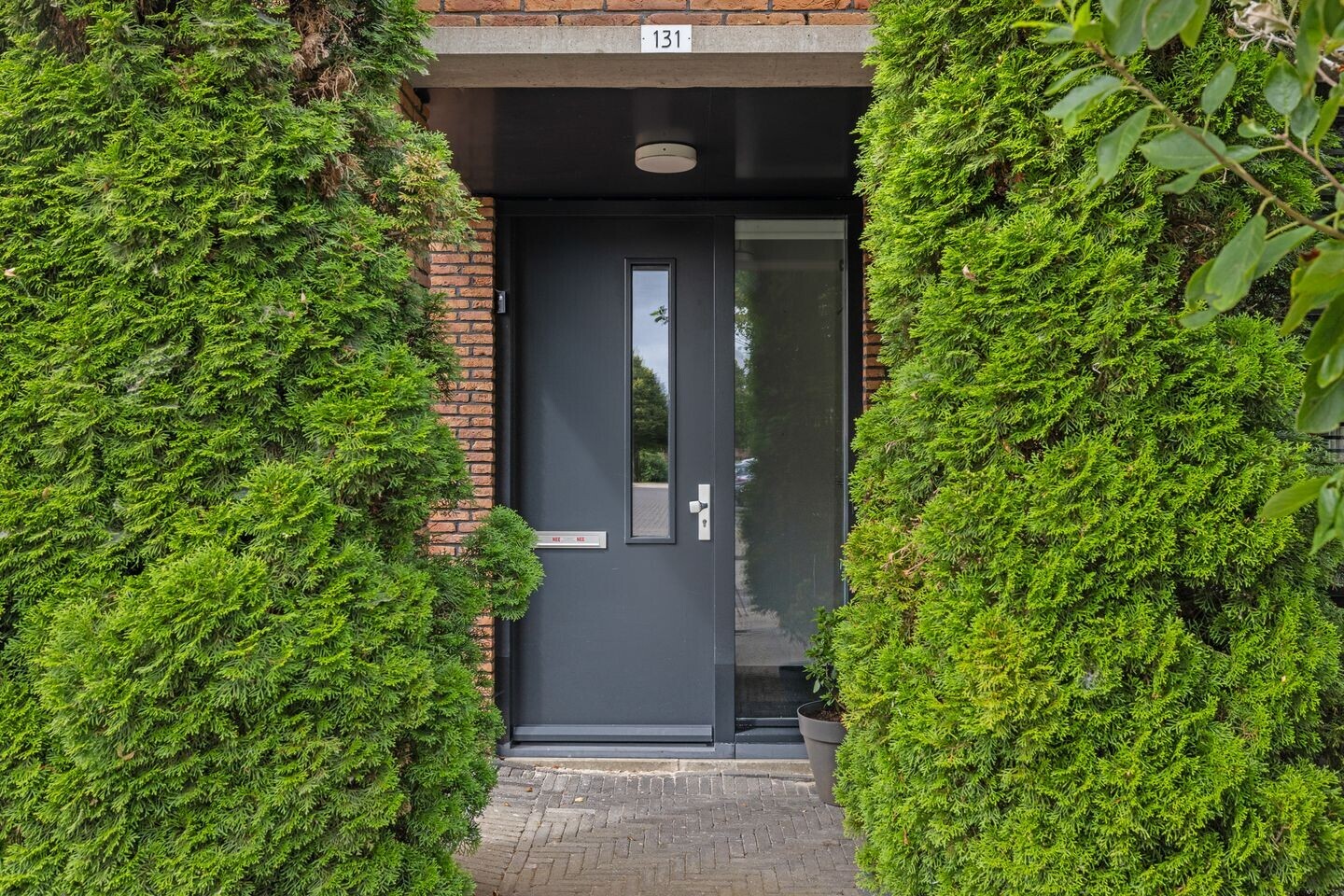 Hoekwoning te koop: Tuinfluiterlaan 131, Zeewolde