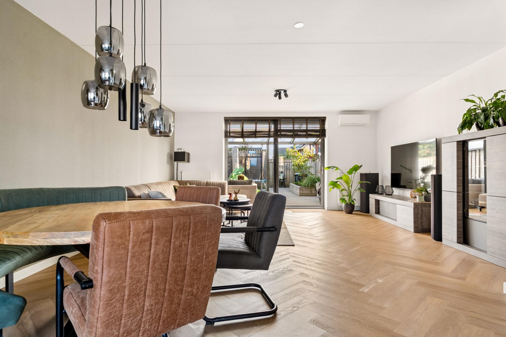 Tussenwoning te koop: Krypton 8, Zeewolde