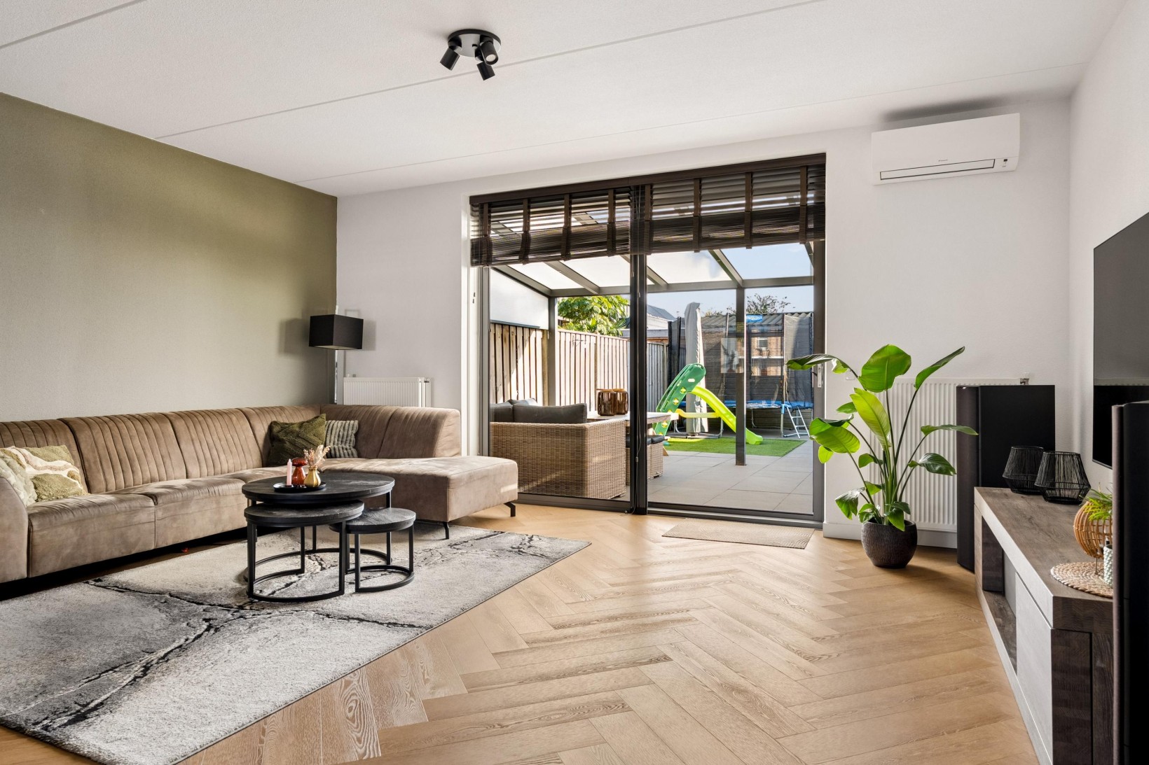 Tussenwoning te koop: Krypton 8, Zeewolde