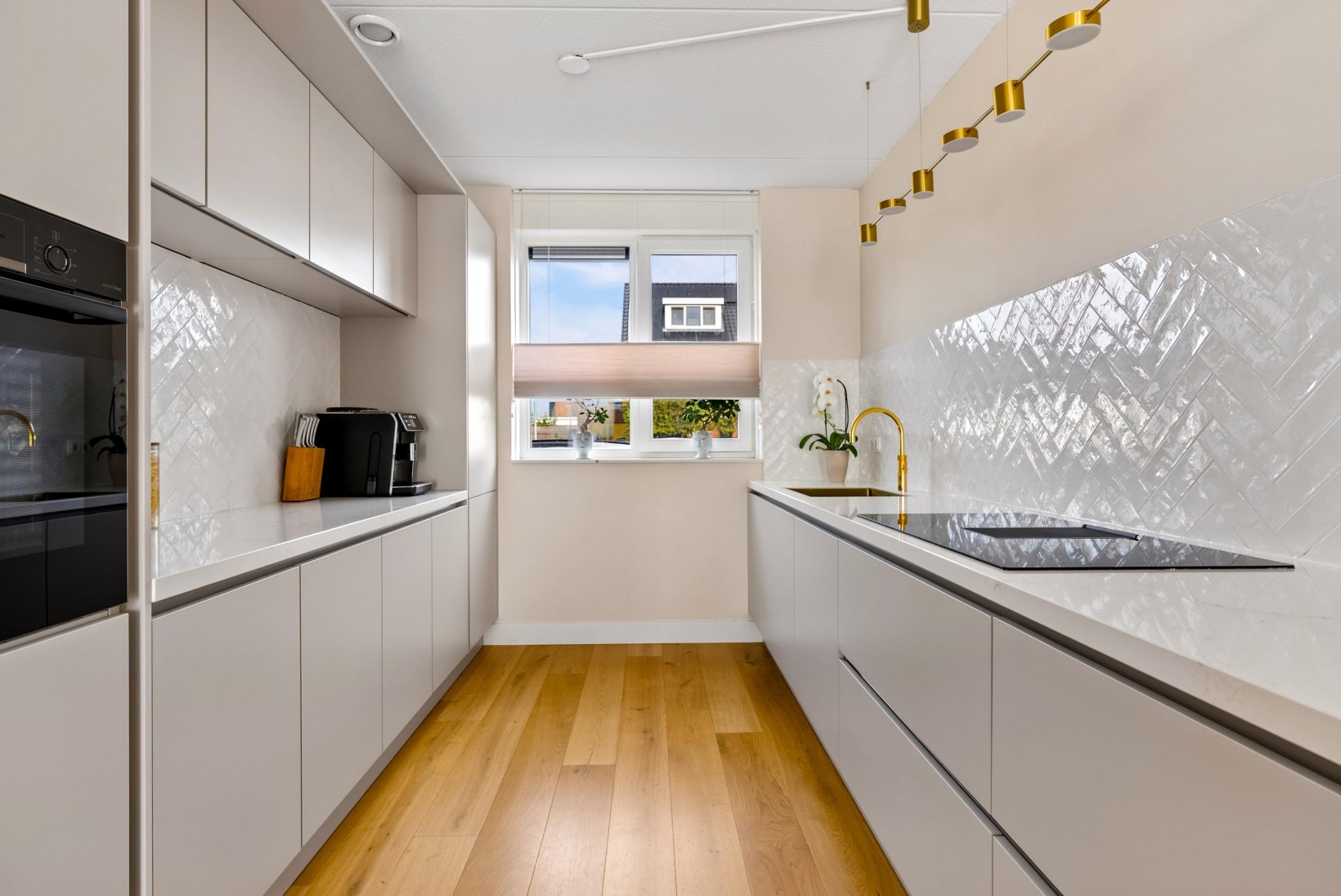 Tussenwoning te koop: De Korenaar 5, Zeewolde