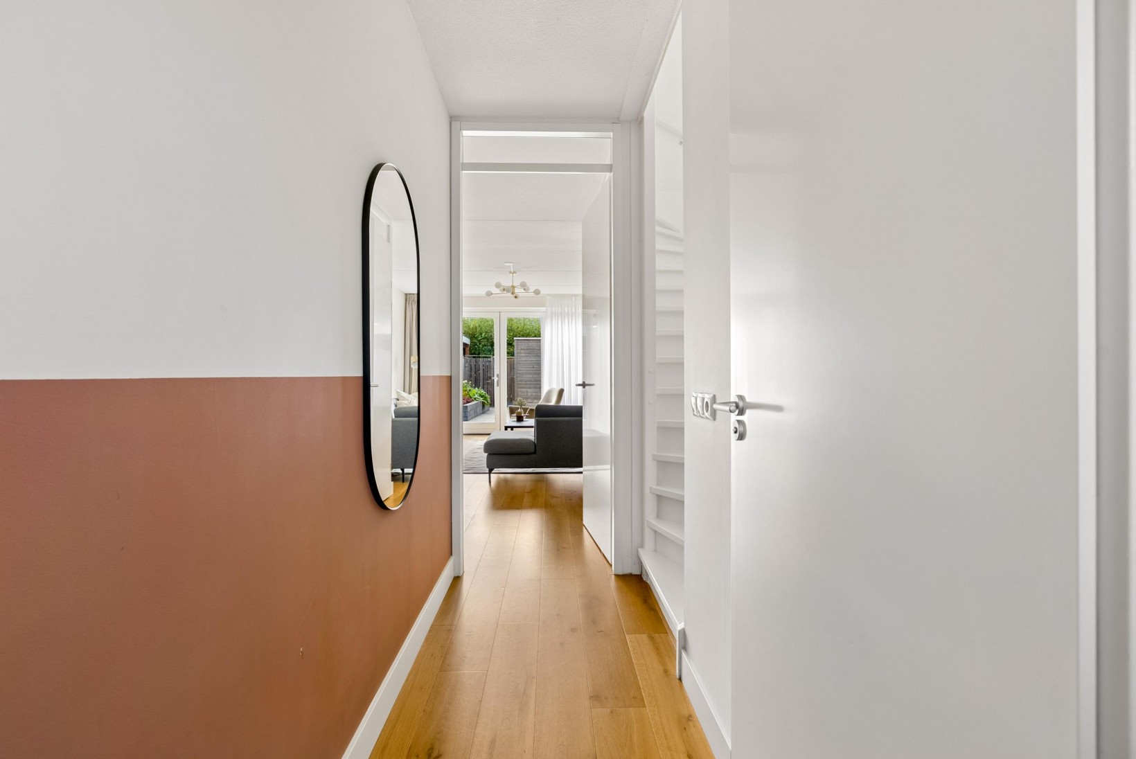 Tussenwoning te koop: De Korenaar 5, Zeewolde