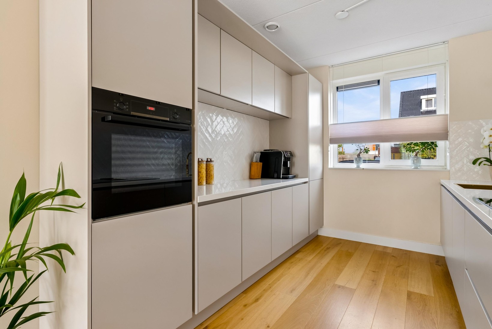 Tussenwoning te koop: De Korenaar 5, Zeewolde