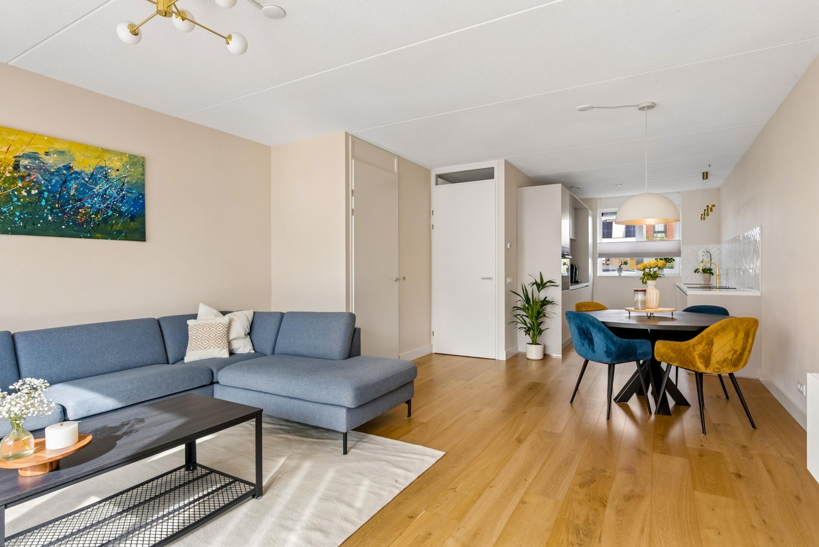 Tussenwoning te koop: De Korenaar 5, Zeewolde