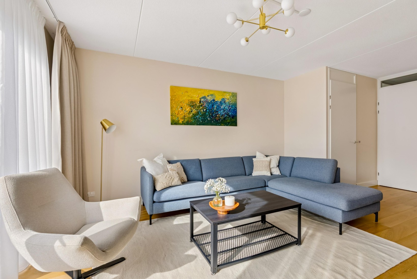 Tussenwoning te koop: De Korenaar 5, Zeewolde