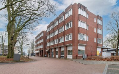 Stationsple. 8-A