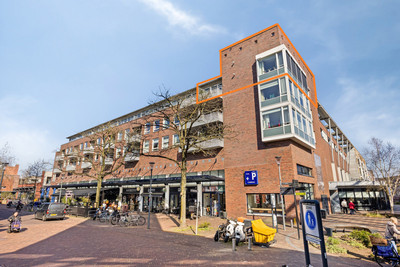 Raadhuisple. 4