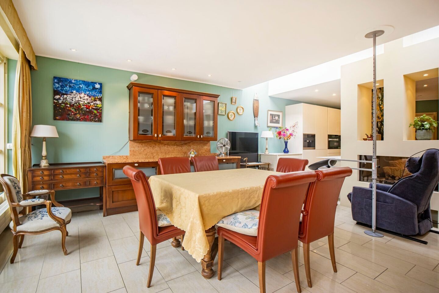 Tussenwoning te koop: Veldweg 42, Veenendaal