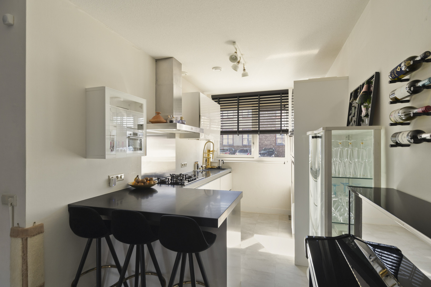 Tussenwoning te koop: Sadatstraat 6, Veenendaal