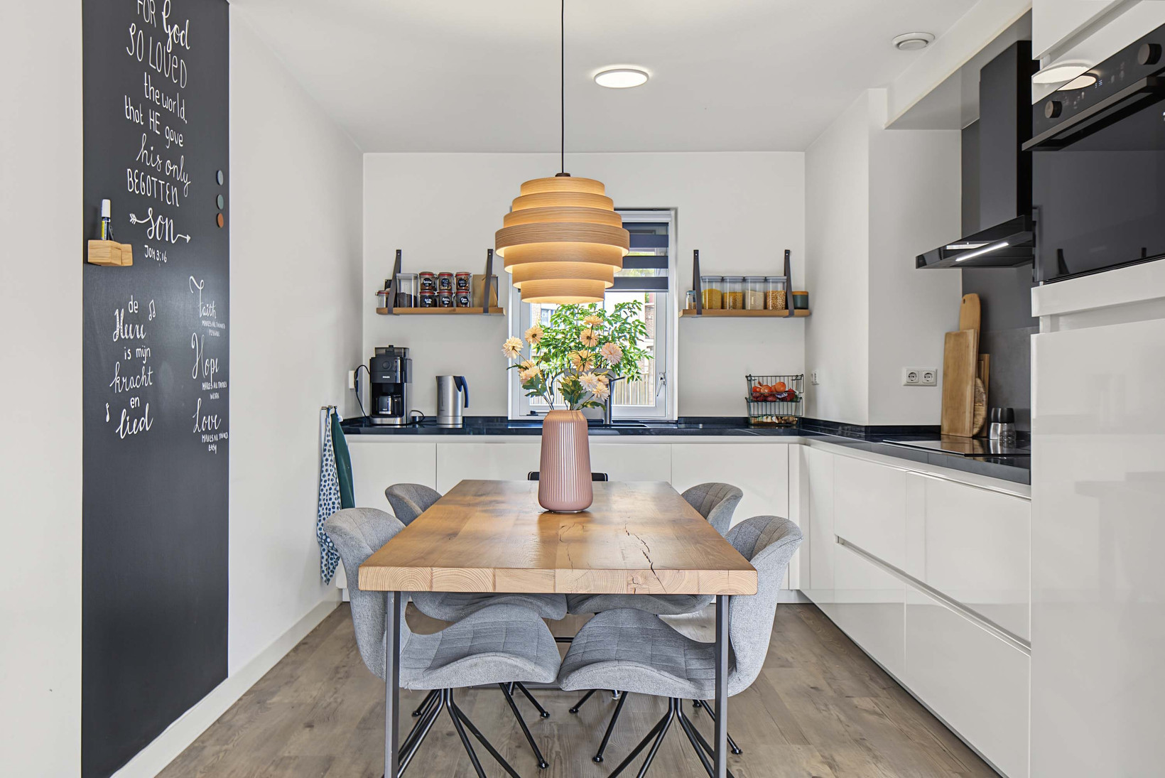 Tussenwoning te koop: Solkuillaan 60, Veenendaal