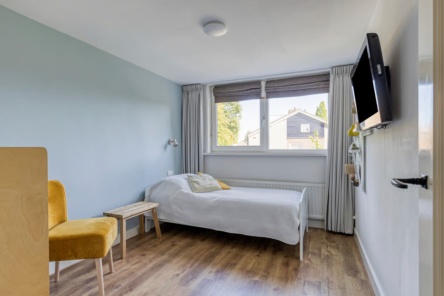 Twee-onder-één-kap te koop: Kerkewijk 179, Veenendaal
