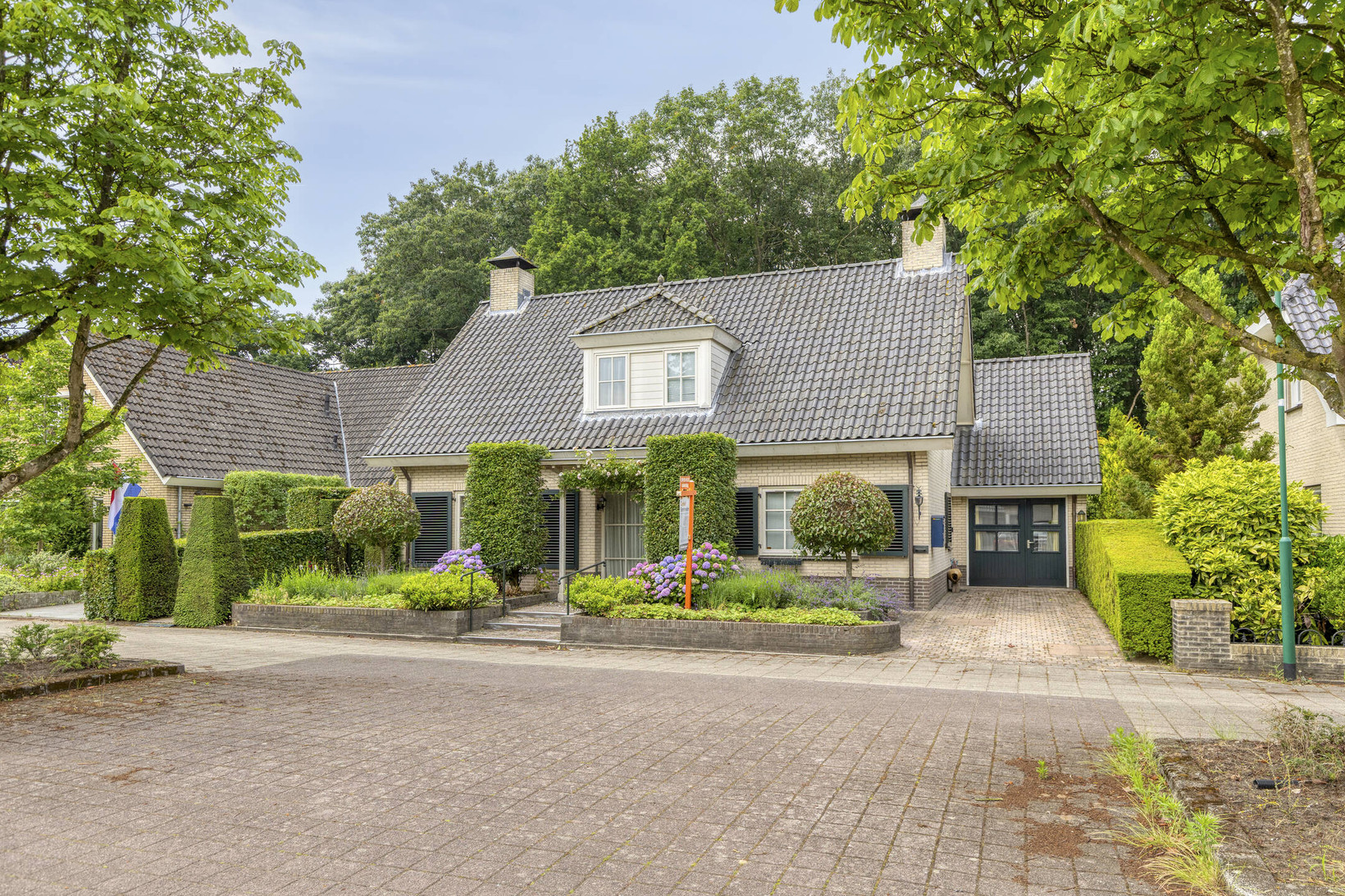 Vrijstaande woning te koop: Veenmos 8, Veenendaal