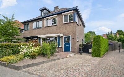 Middellaan 105