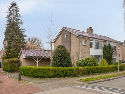 Middellaan 26