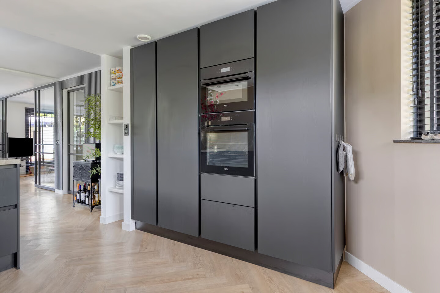 Vrijstaande woning te koop: Verlengde Spoorlaan 46, Veenendaal