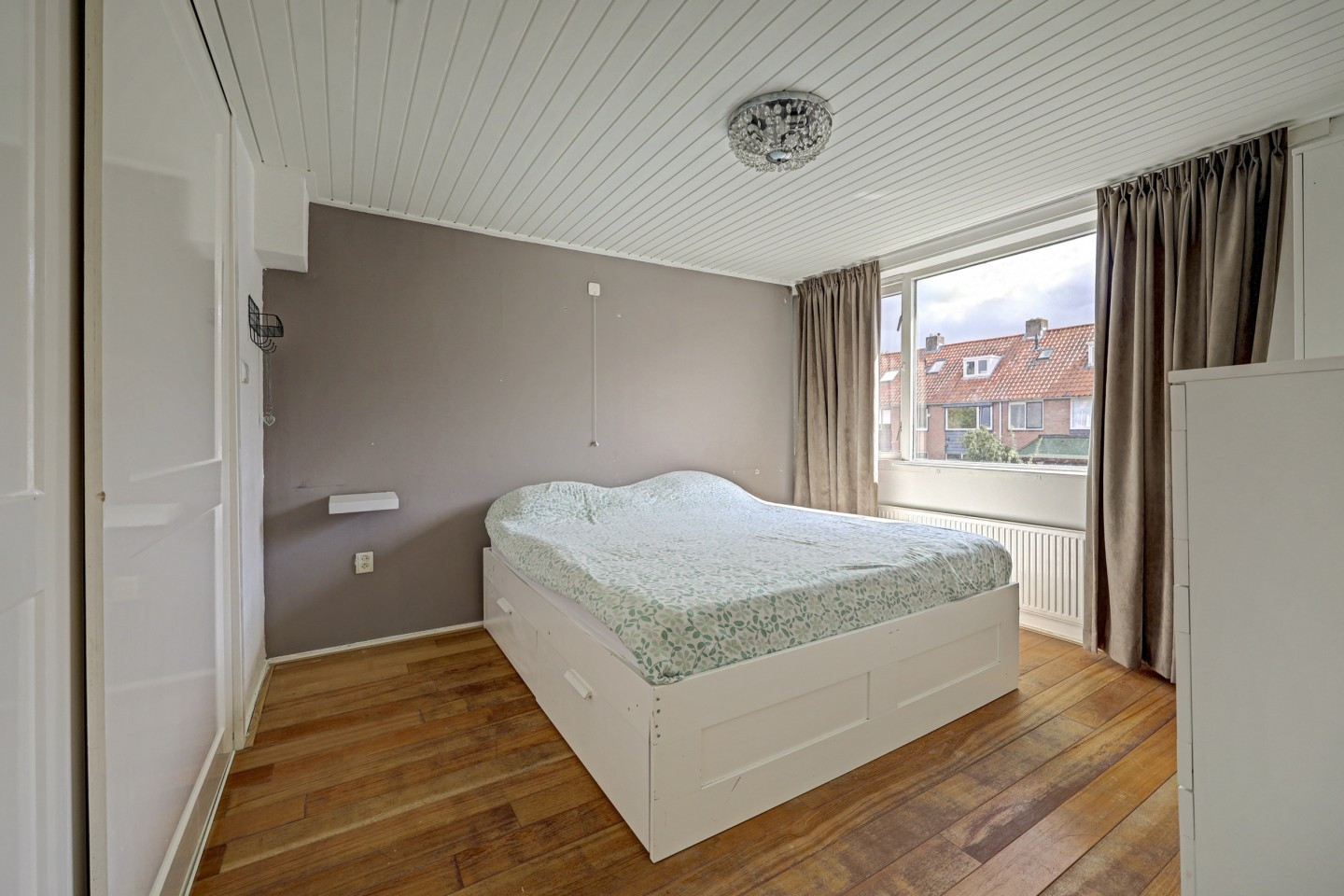 Tussenwoning te koop: Gerard de Lairessestraat 9, Veenendaal