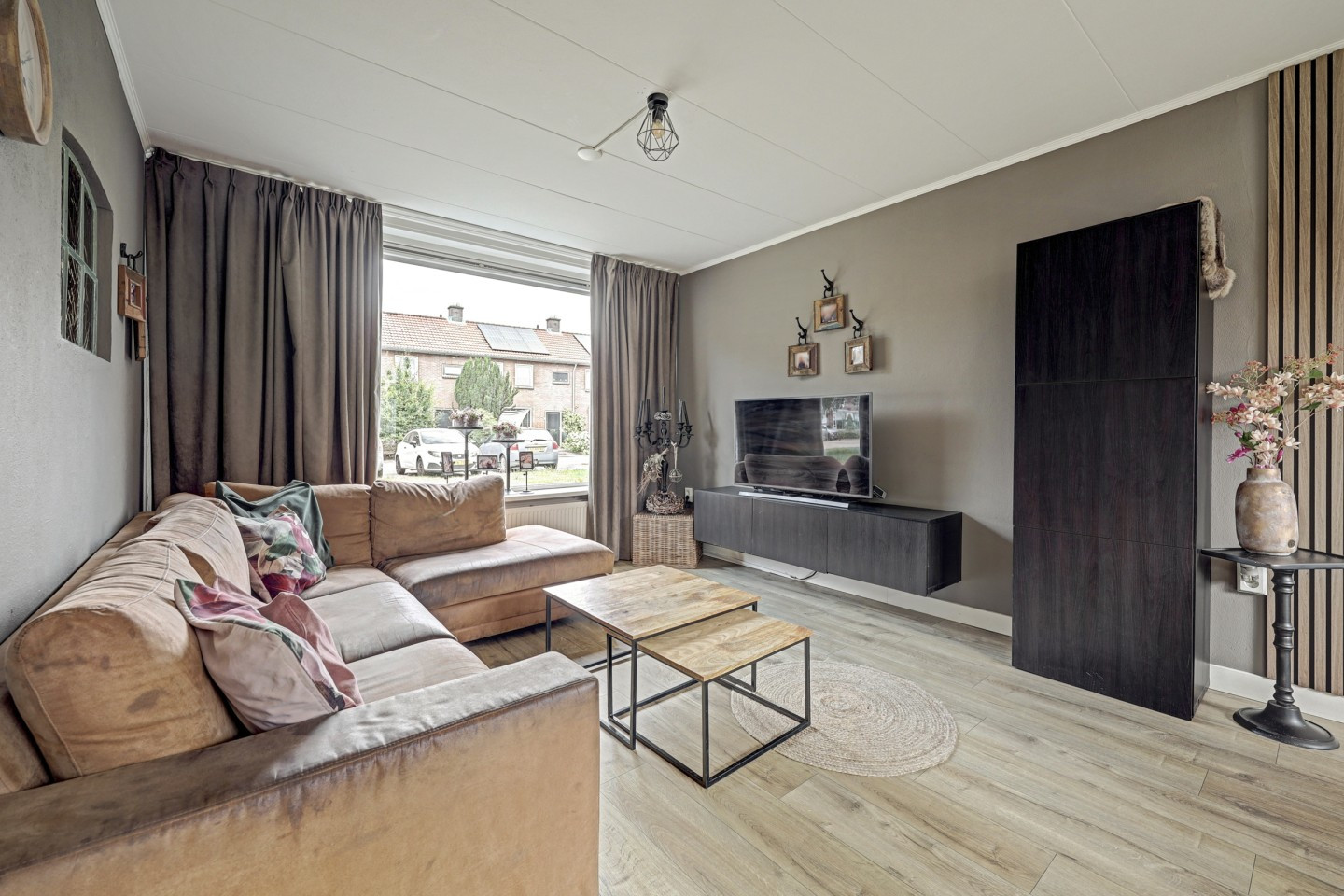 Tussenwoning te koop: Gerard de Lairessestraat 9, Veenendaal