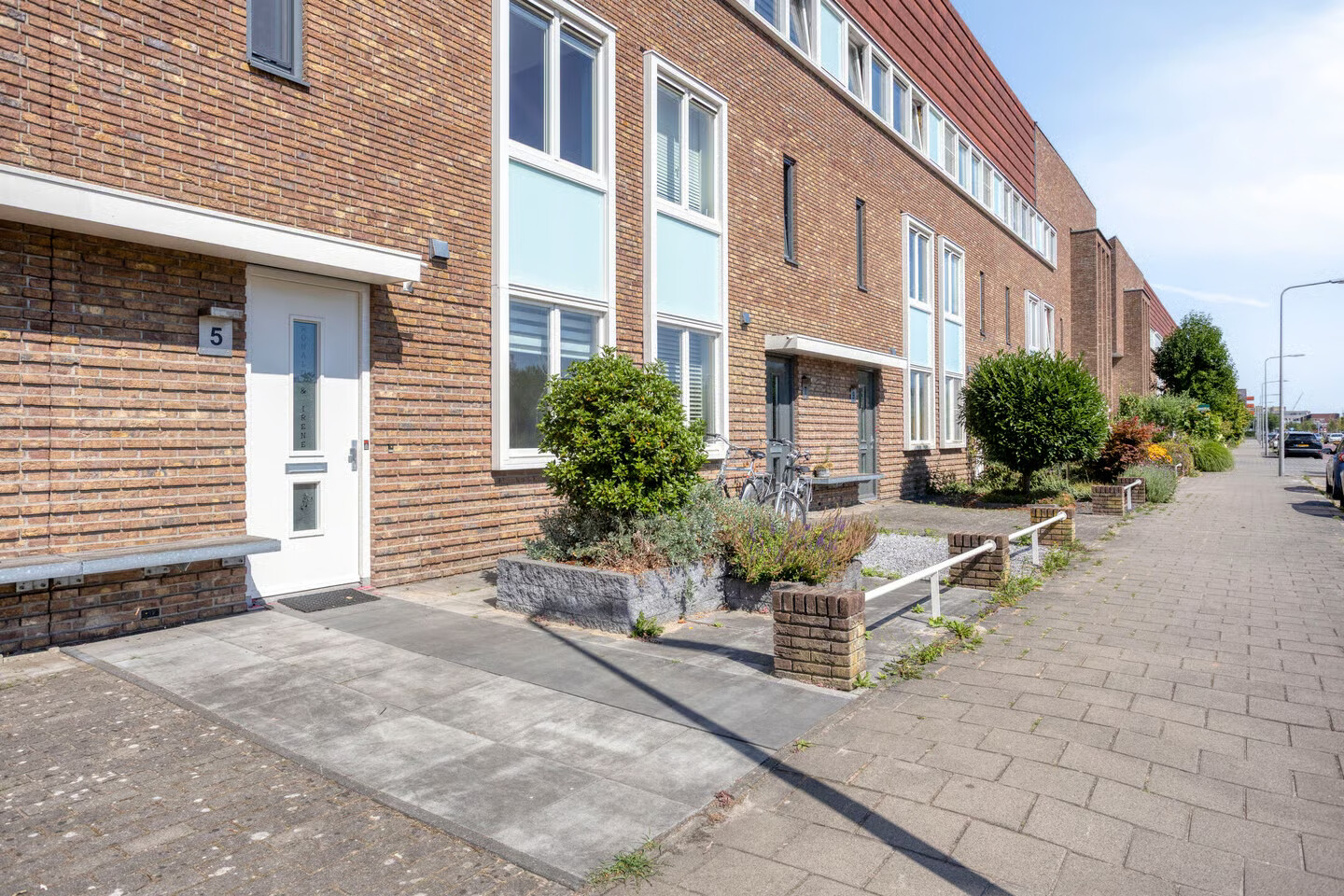 Tussenwoning te koop: Buddinghof 5, Veenendaal