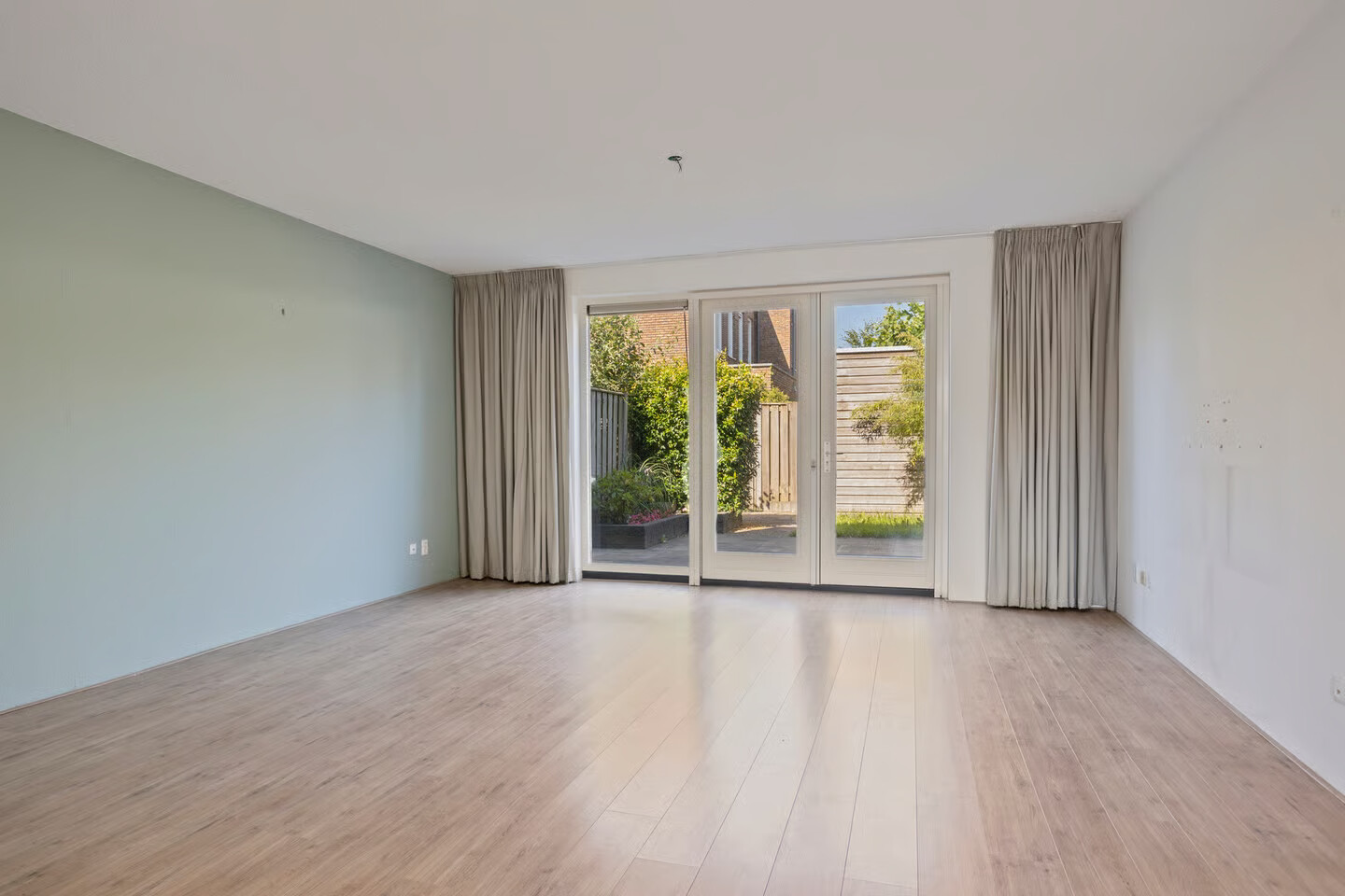 Tussenwoning te koop: Buddinghof 5, Veenendaal