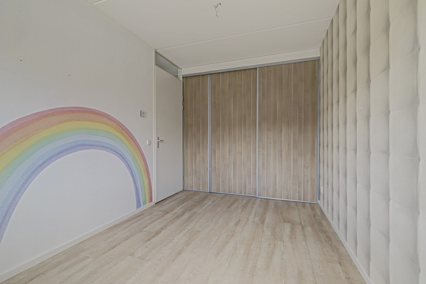 Tussenwoning te koop: Van de Brinkerf 6, Veenendaal