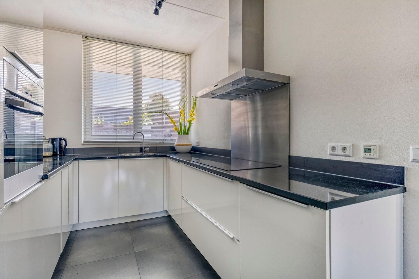 Hoekwoning te koop: Gaasbeekheem 23, Veenendaal