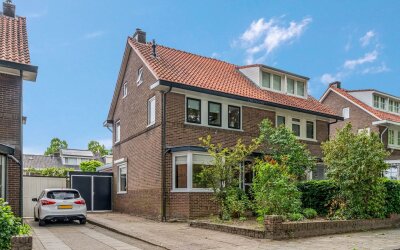 Eikenlaan 13