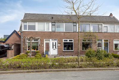 Oosteinde 13