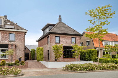 Oosteinde 35