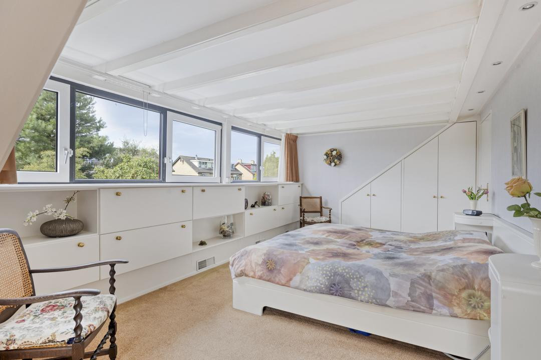 Tussenwoning te koop: Eikenlaan 55, Scherpenzeel