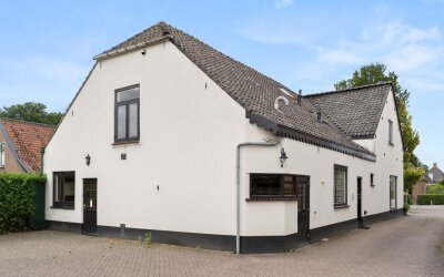 Dorpsstraat 64