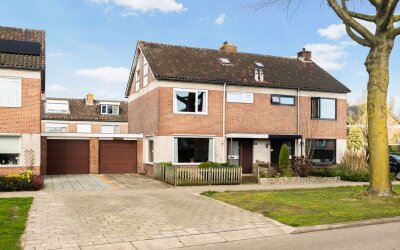 Burgwal 48