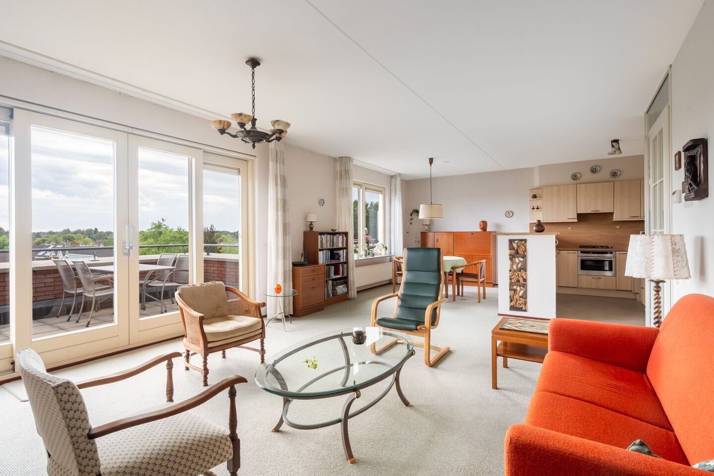Appartement te koop: De Henschoterhof 24, Woudenberg
