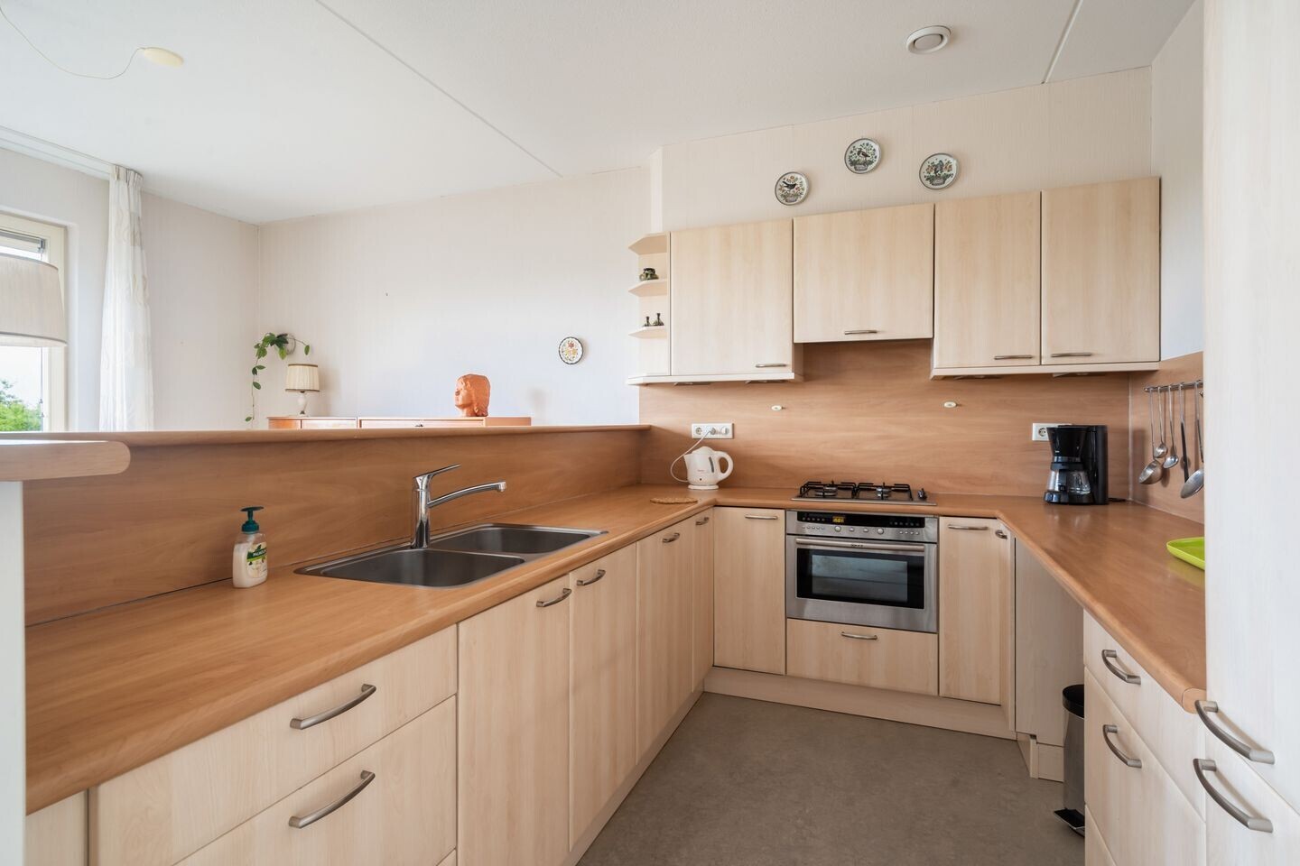 Appartement te koop: De Henschoterhof 24, Woudenberg