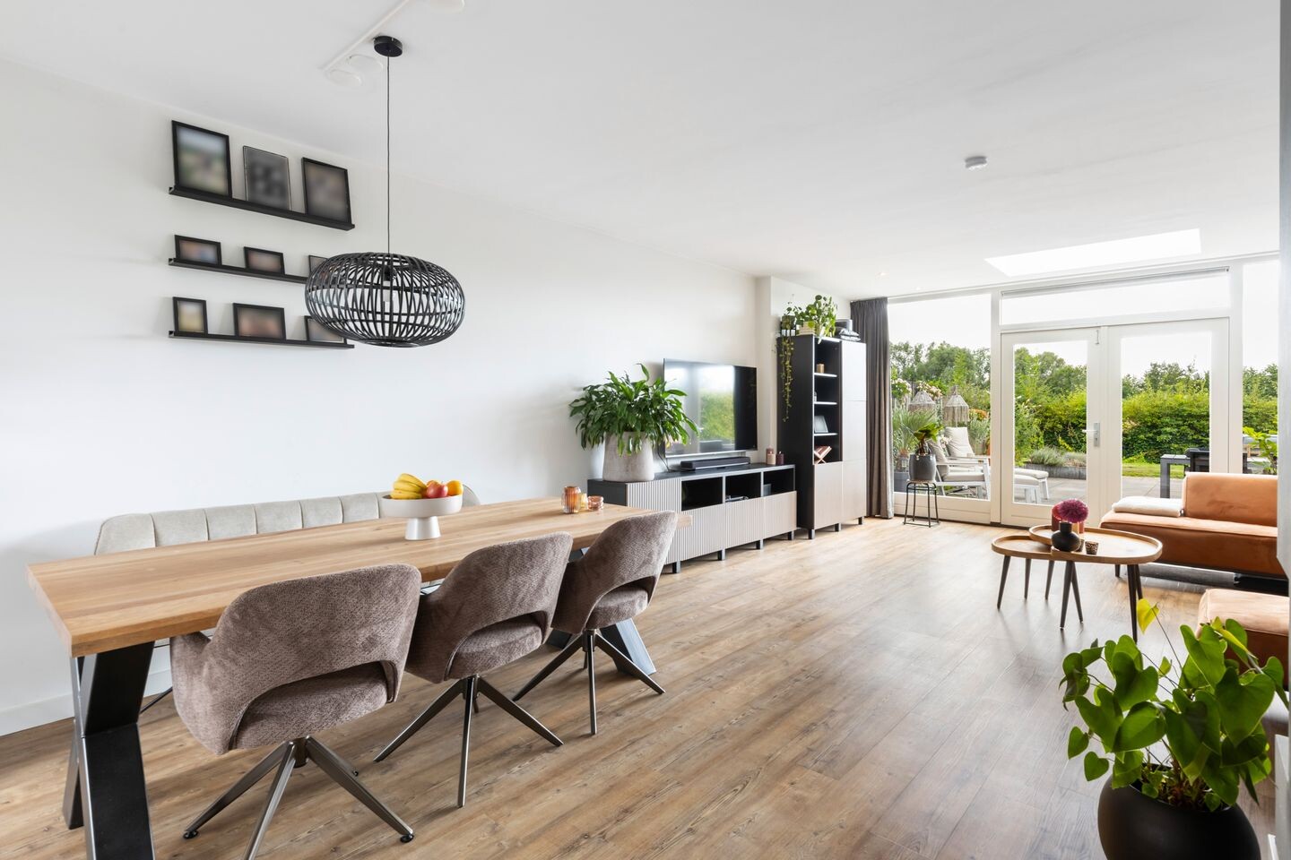 Tussenwoning te koop: Albert Cuyplaan 22, Woudenberg