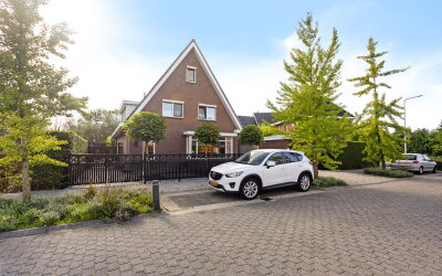 Van Steenbergenlaan 26