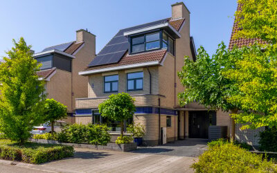 Van Steenbergenlaan 93